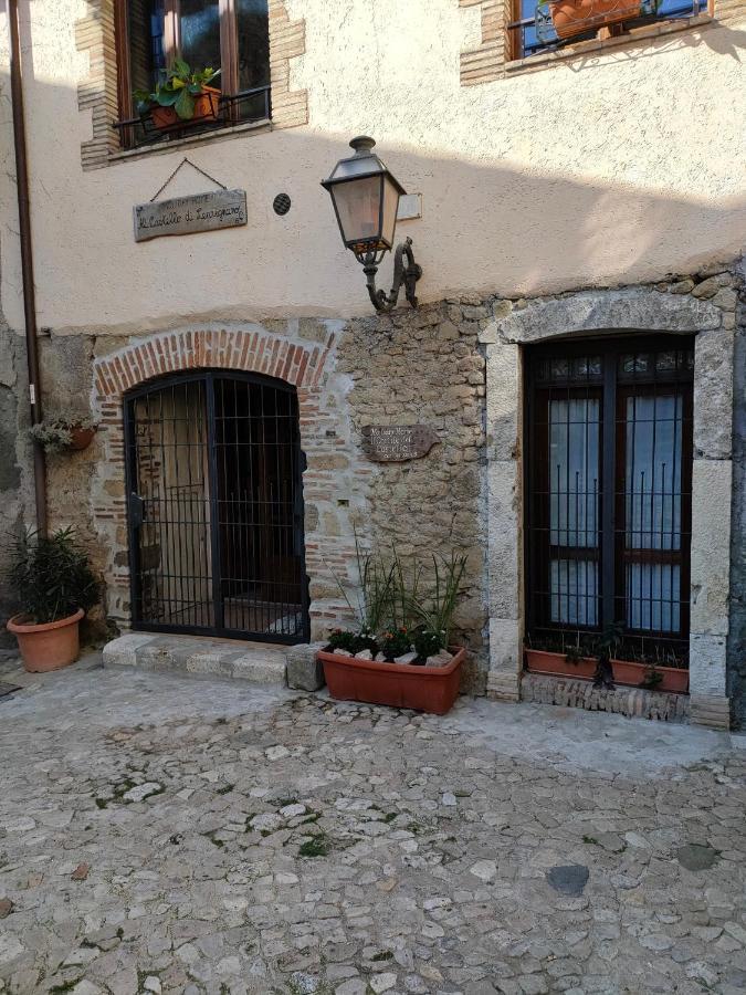 Apartamento Al Castello Di Leprignano Capena Exterior foto